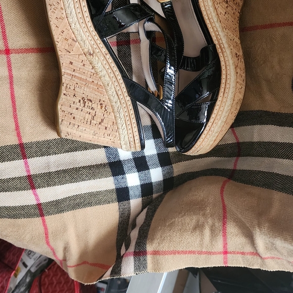 PRADA CORK WEDGE PATENT LEATHER SANDAL STRAPPY  39 1/2 - Picture 4 of 11